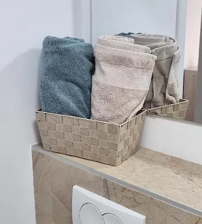 Апартаменты Elias Luxury *