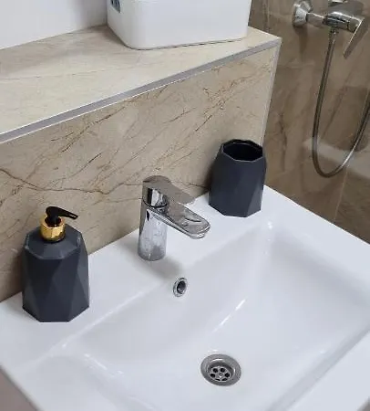 Elias Luxury * Констанца