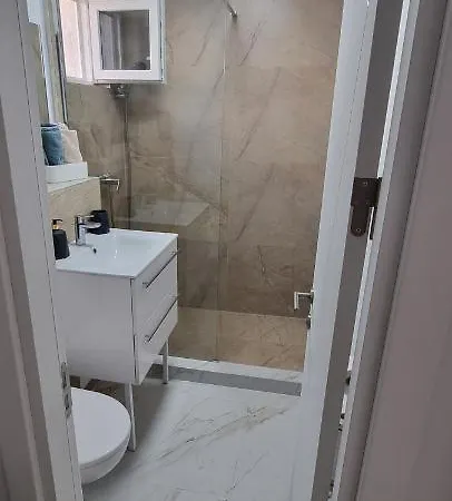 Апартаменты Elias Luxury