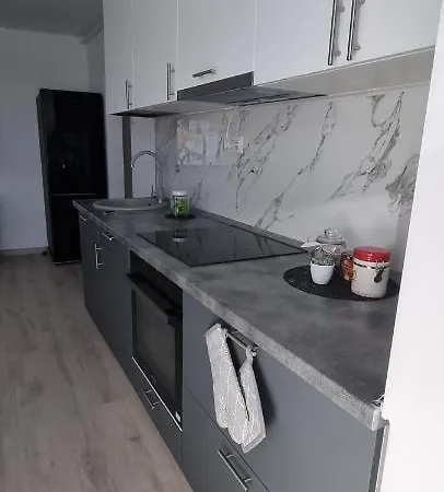 Elias Luxury Apartamento Constança